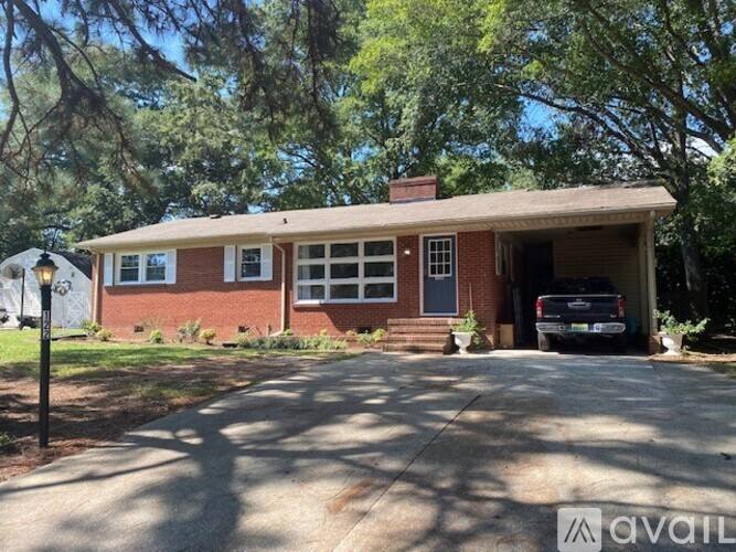 122 S Pleasant St, Angier, NC 27501 - House for Rent