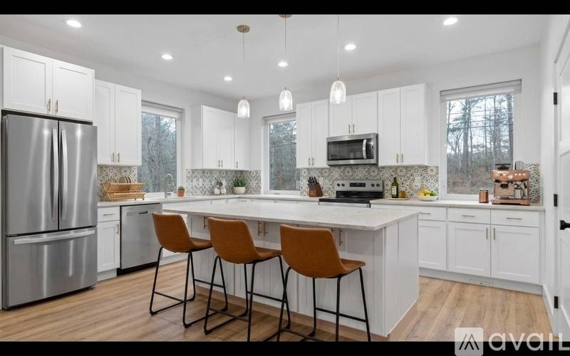 102 Sunnybrook Trail, Signal Mountain, TN 37377 - House for Rent - Image 3