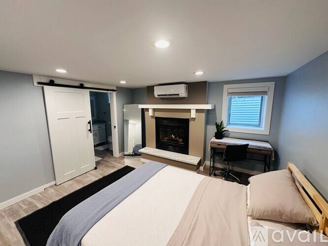 7302 29th Ave SW #2, Seattle, WA 98126 - Apartment for Rent - Image 3