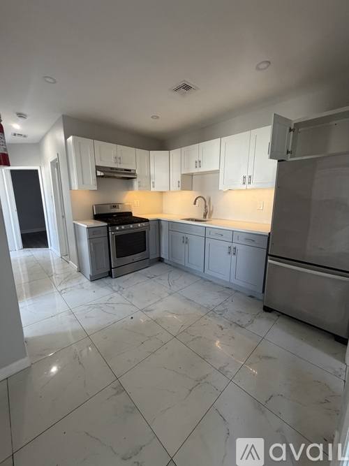 61 Warner Ave #2, Jersey City, NJ 07305 - Apartment for Rent - Image 2
