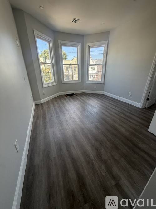 61 Warner Ave #2, Jersey City, NJ 07305 - Apartment for Rent - Image 5