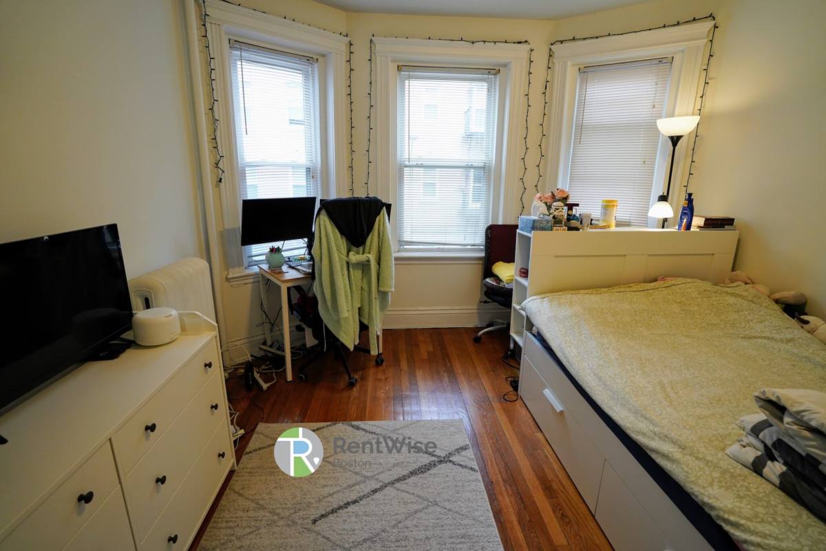 110 Warren St #9, Brighton, MA 02135 - Apartment for Rent - Image 4