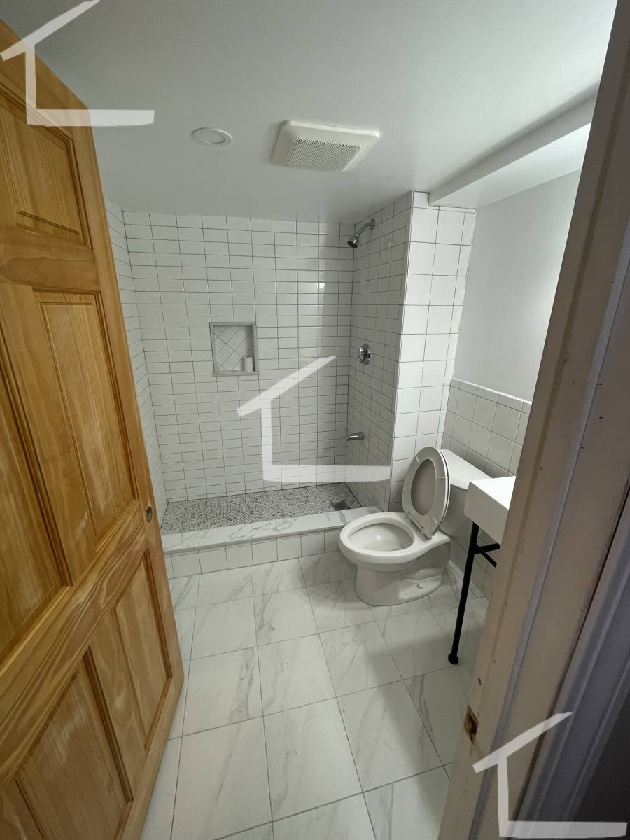 215 Saint Paul #B, Brookline, MA 02445 - Apartment for Rent - Image 3