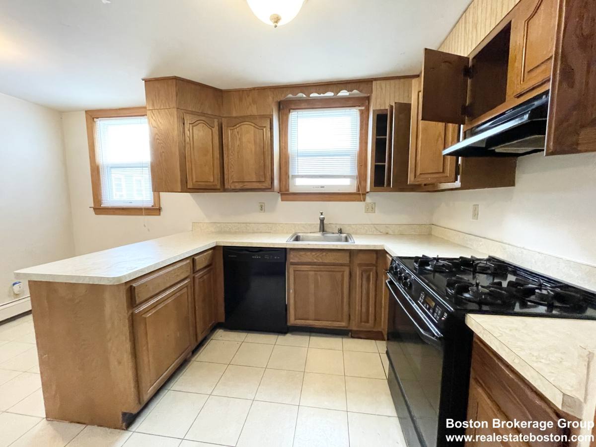 5 Oswald St #2, Roxbury Crossing, MA 02120 - Apartment for Rent - Image 1