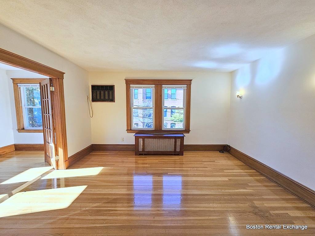 20 School St #2, Arlington, MA 02476 - Apartment for Rent - Image 4