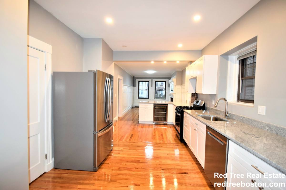 48 Englewood Ave #2, Brighton, MA 02135 - House for Rent - Image 3