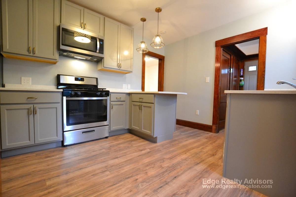 242 Lake St #1, Brighton, MA 02135 - House for Rent - Image 1