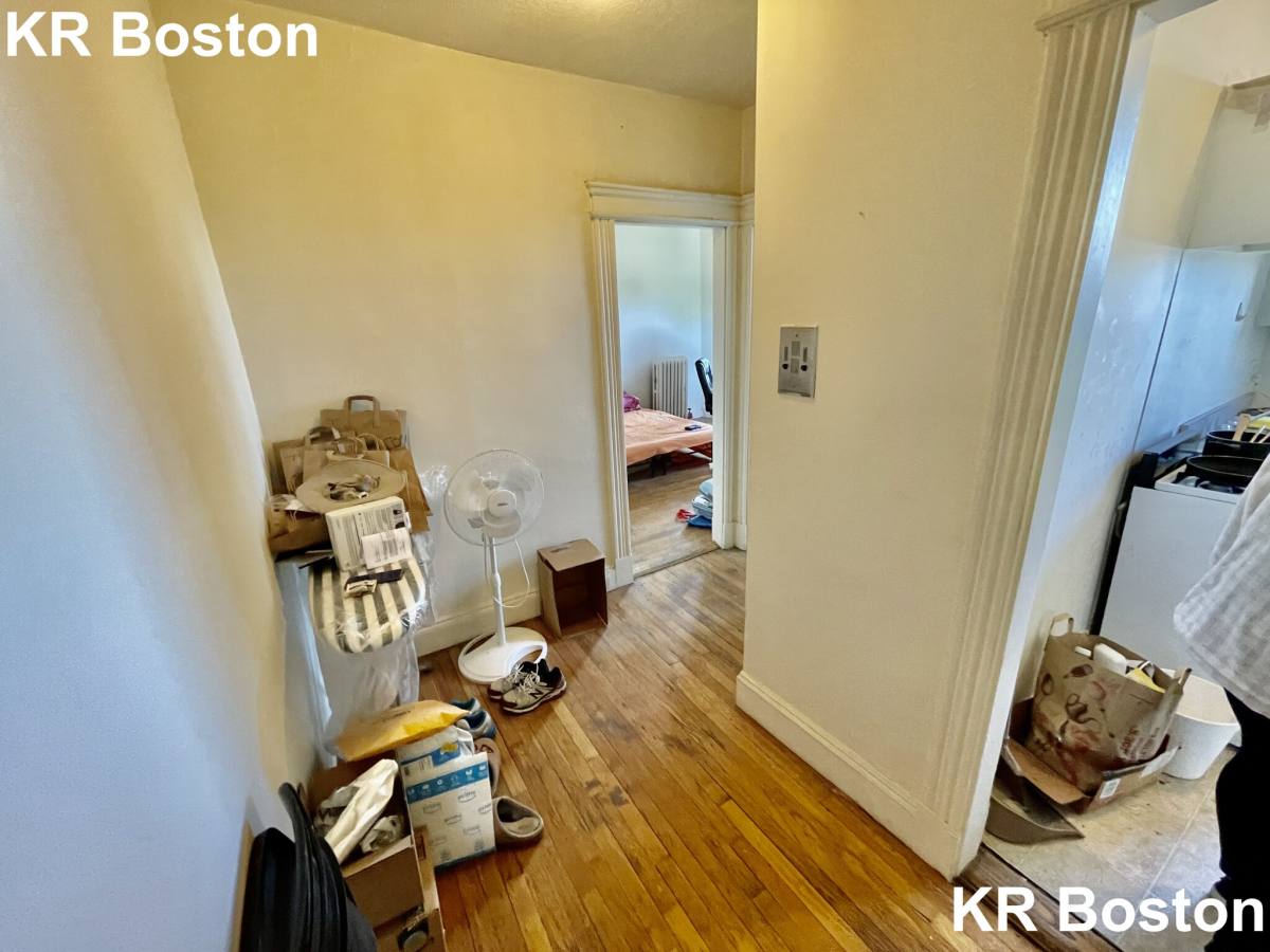 1160 Commonwealth Ave #42, Allston, MA 02134 - Apartment for Rent - Image 4
