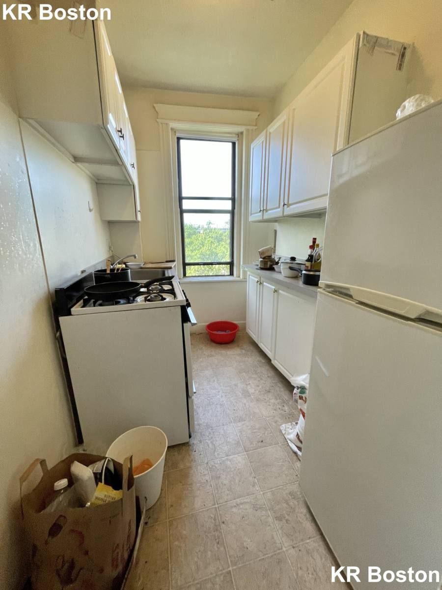 1160 Commonwealth Ave #42, Allston, MA 02134 - Apartment for Rent - Image 8