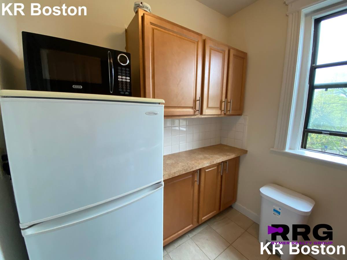 1160 Commonwealth Ave #42, Allston, MA 02134 - Apartment for Rent - Image 17