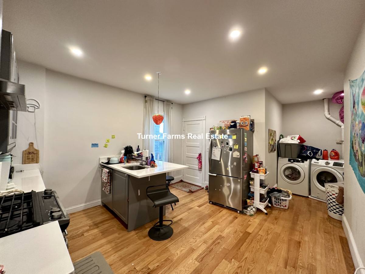 House for rent at 19 Sudan St #1, Dorchester, MA 02125
