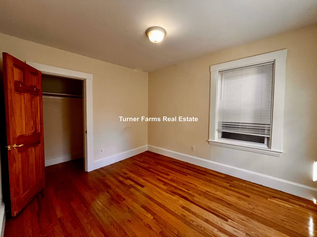 17 Bay #1R, Cambridge, MA 02139 - Apartment for Rent - Image 3