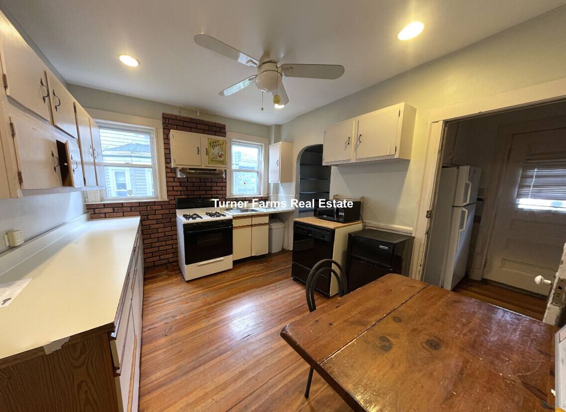 86 Bromfield Rd #1, Somerville, MA 02144 - Apartment for Rent - Image 1