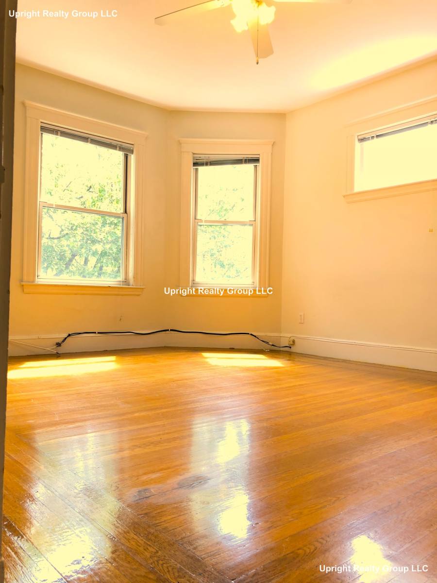 30 Jamaica Rd #2, Brookline, MA 02445 - Apartment for Rent - Image 3