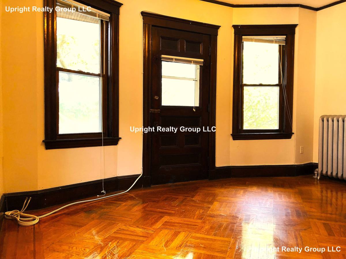 30 Jamaica Rd #2, Brookline, MA 02445 - Apartment for Rent - Image 1