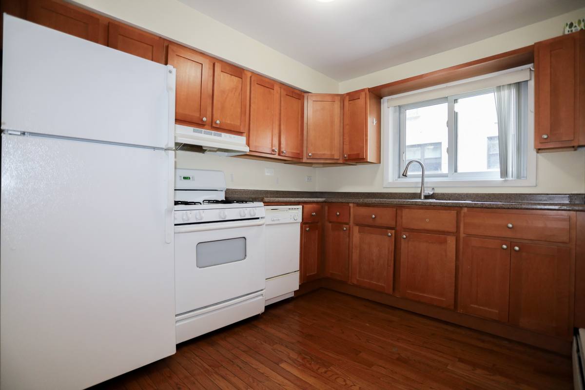 528 W Wellington #304, Chicago, IL 60657 - Apartment for Rent