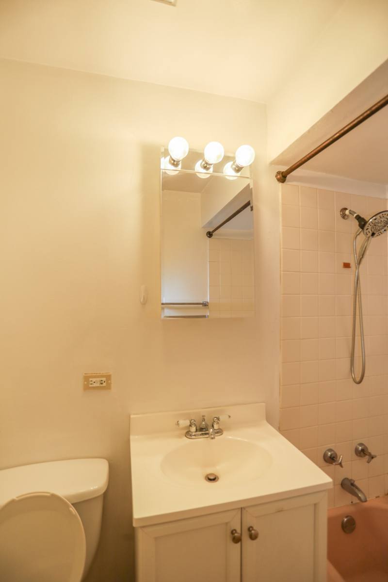 528 W Wellington #304, Chicago, IL 60657 - Apartment for Rent - Image 10