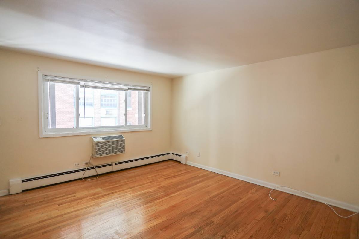 528 W Wellington #304, Chicago, IL 60657 - Apartment for Rent - Image 6