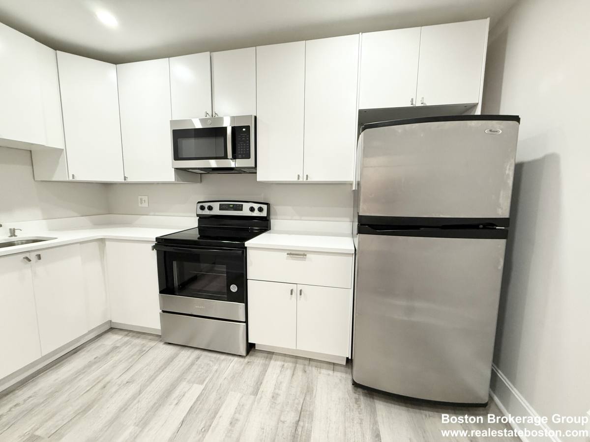 15 Ruggles St #6, Roxbury, MA 02119 - Apartment for Rent - Image 2