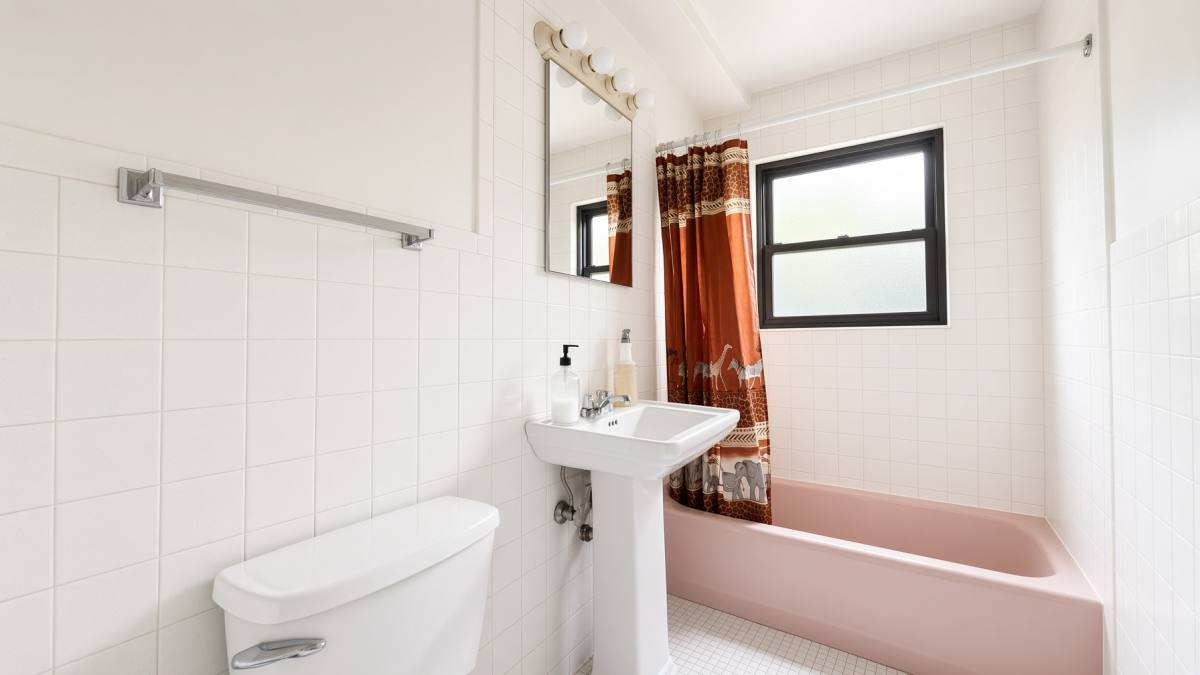 1947 W Granville Ave #1N, Chicago, IL 60660 - Apartment for Rent - Image 7