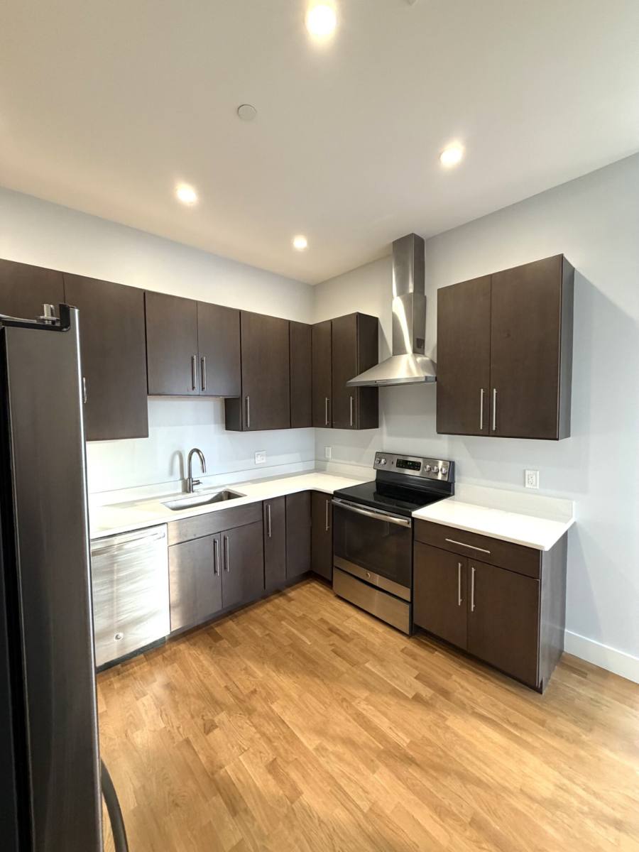 13 W Central St #7, Natick, MA 01760 - Apartment for Rent - Image 2