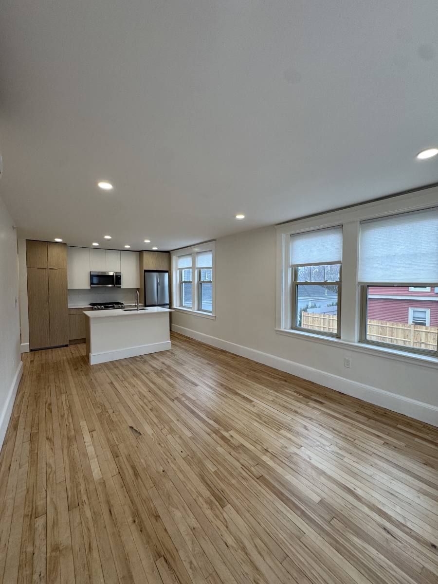 26 Bradlee Rd #305, Medford, MA 02155 - Apartment for Rent - Image 1