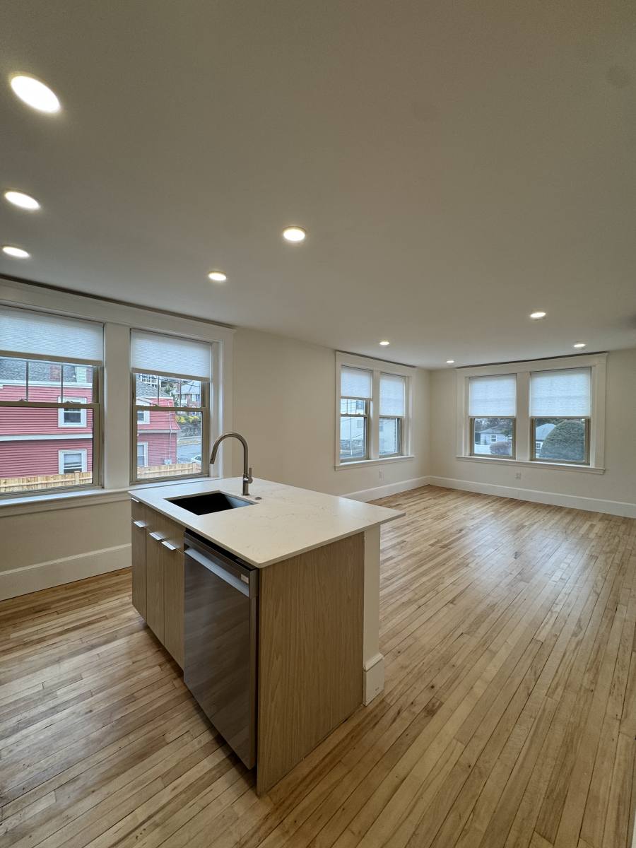 26 Bradlee Rd #305, Medford, MA 02155 - Apartment for Rent - Image 2