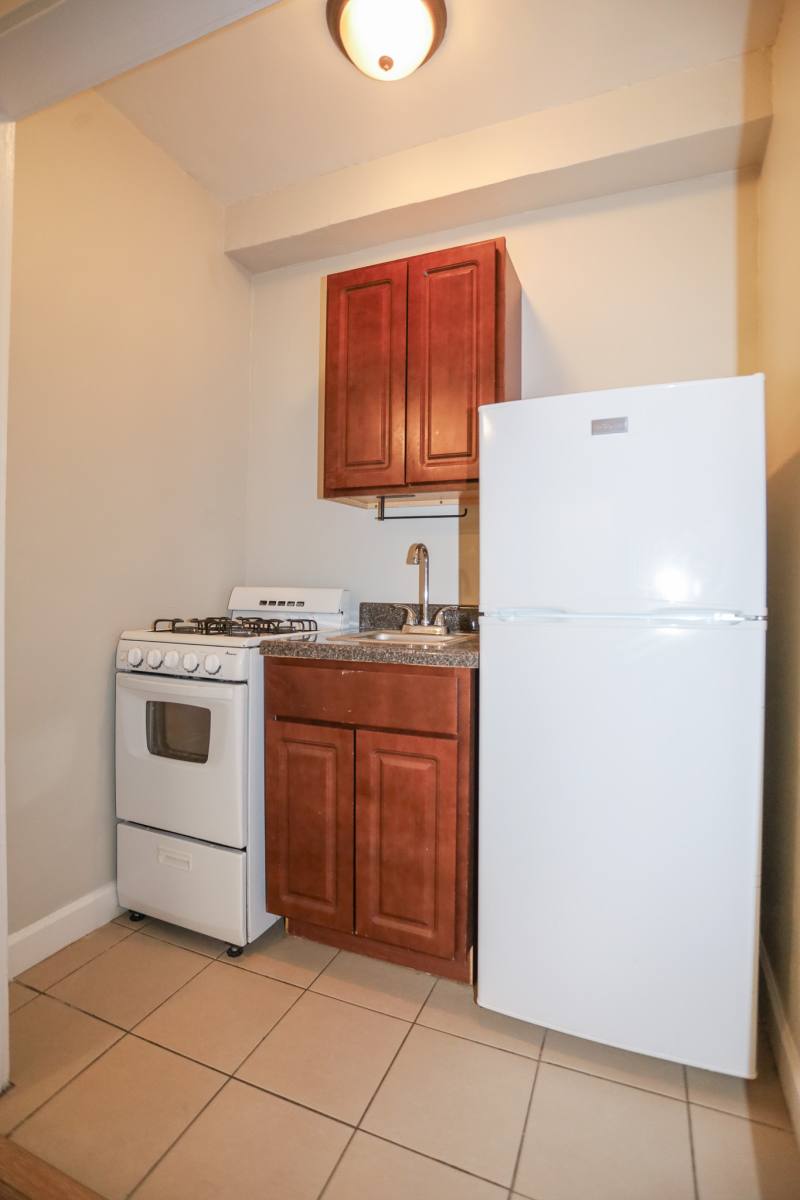 922 Eastwood #509, Chicago, IL 60640 - Apartment for Rent - Image 2