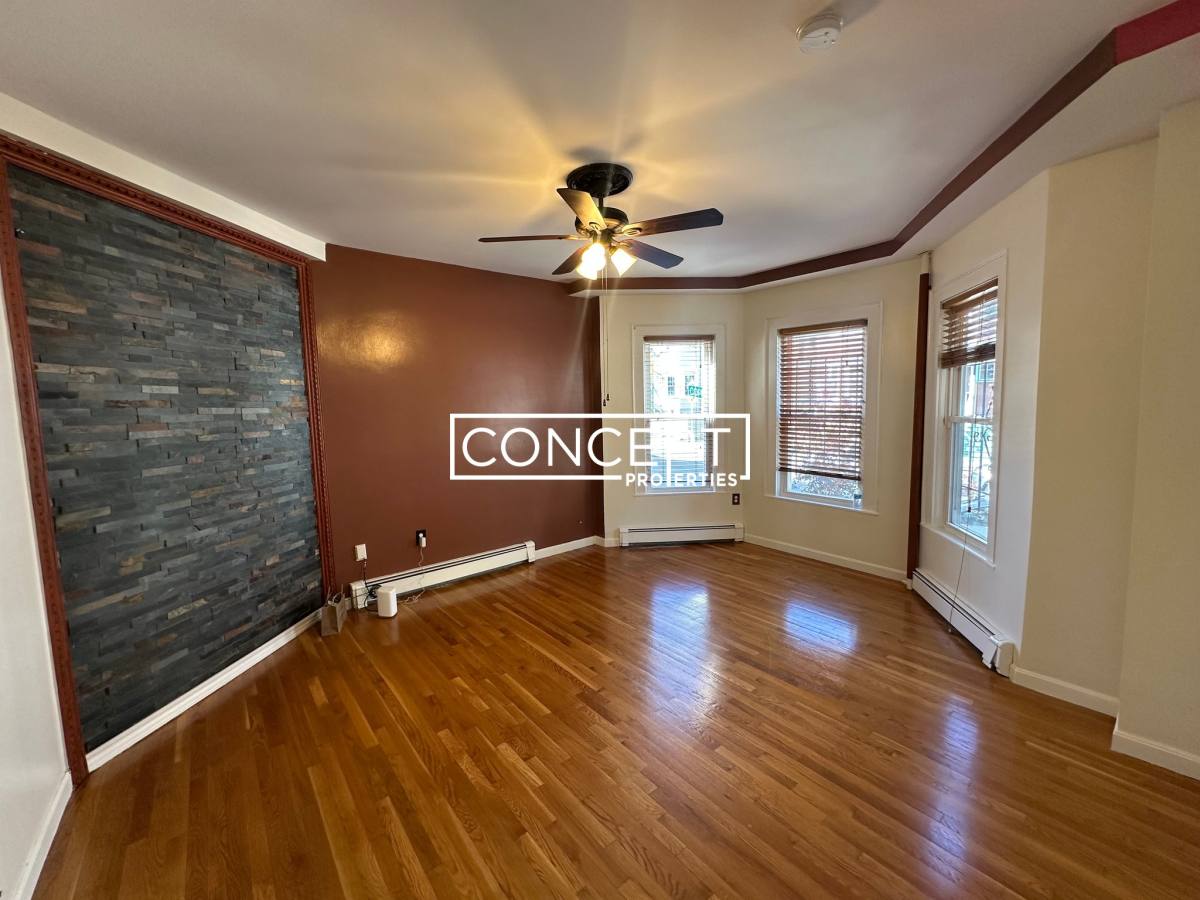 94 Copeland St #1, Roxbury, MA 02119 - Apartment for Rent