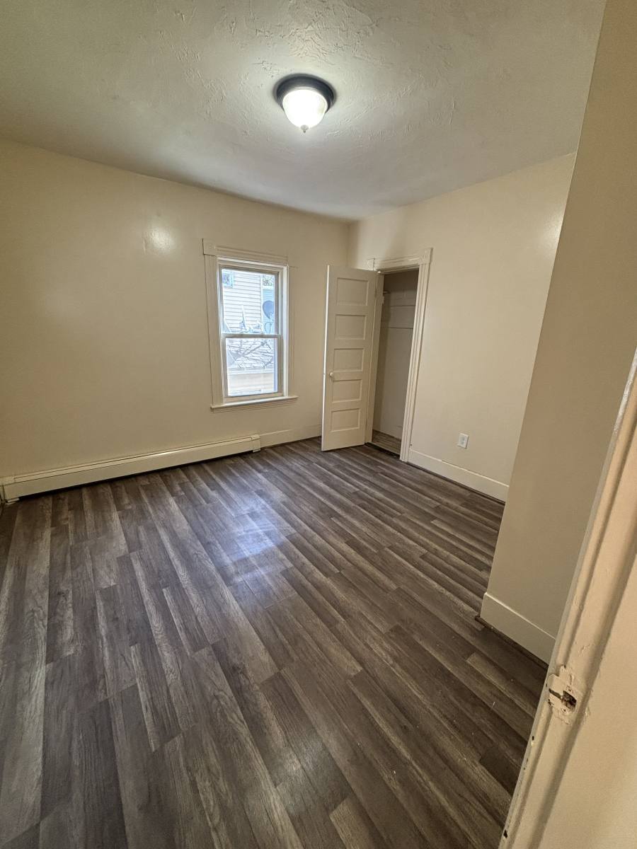 4 Chrome St #2, Worcester, MA 01604 - Apartment for Rent - Image 7