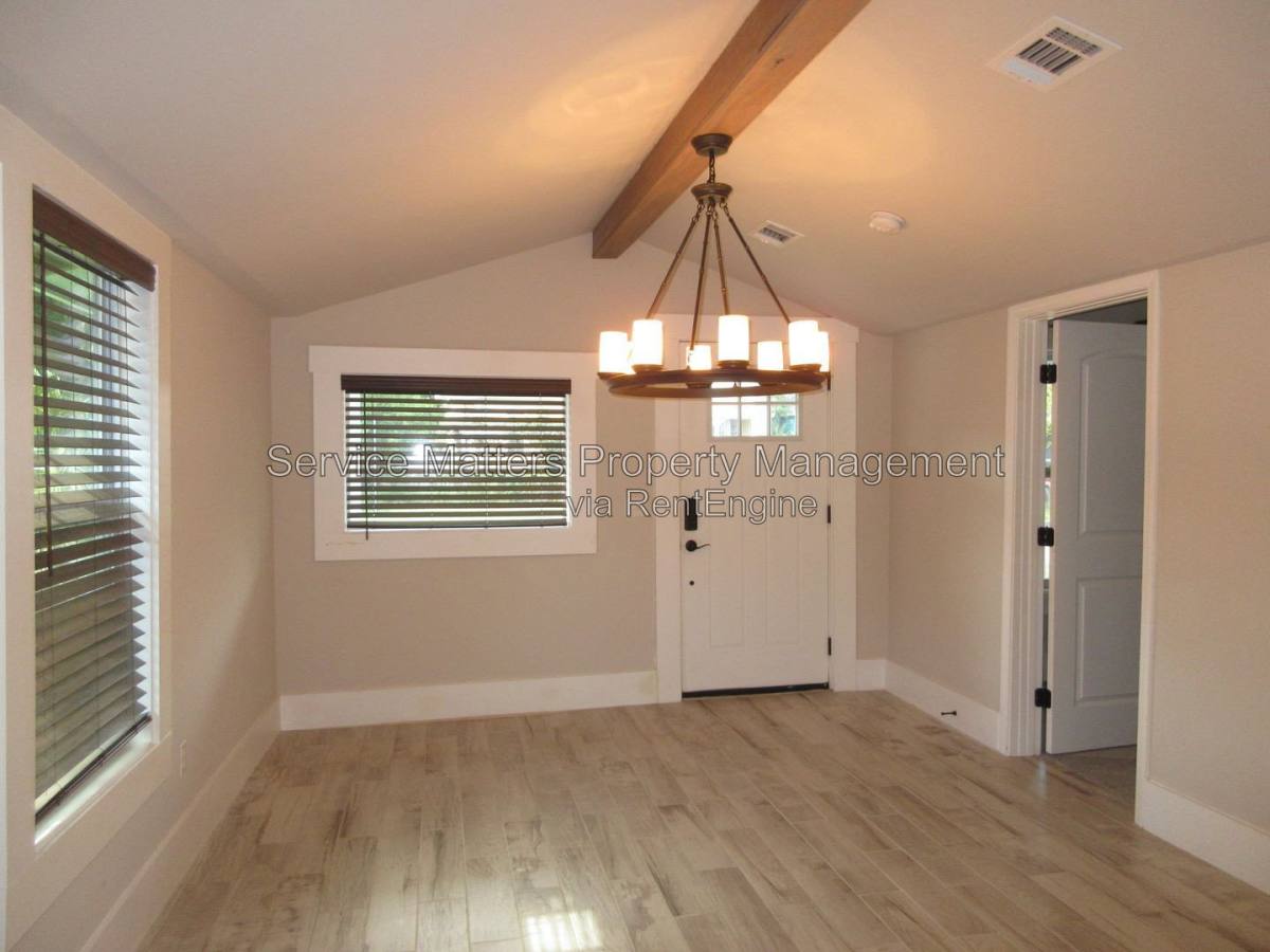 717 W Wright St, Pensacola, FL 32501 - House for Rent - Image 3