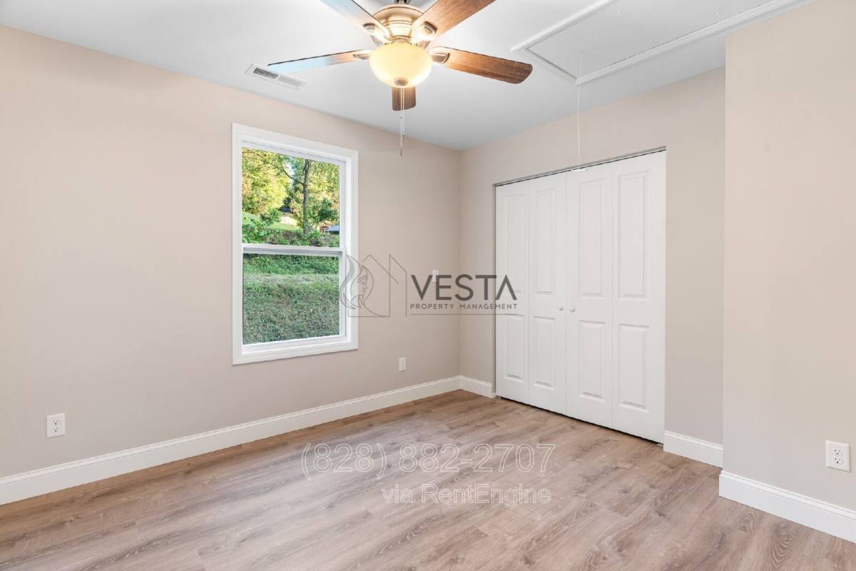 4 Meadows Town Rd, Marshall, NC 28753 - House for Rent - Image 16