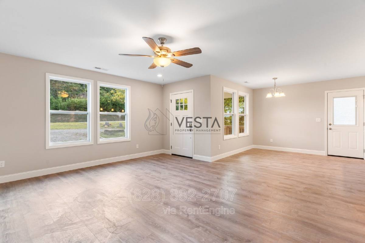 4 Meadows Town Rd, Marshall, NC 28753 - House for Rent - Image 10