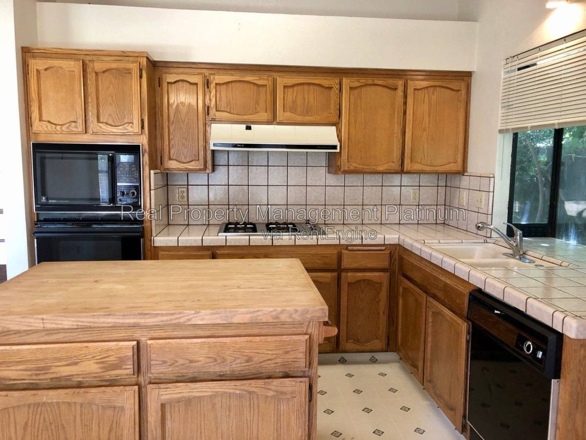 6425 N Arthur Ave, Fresno, CA 93711 - House for Rent - Image 1