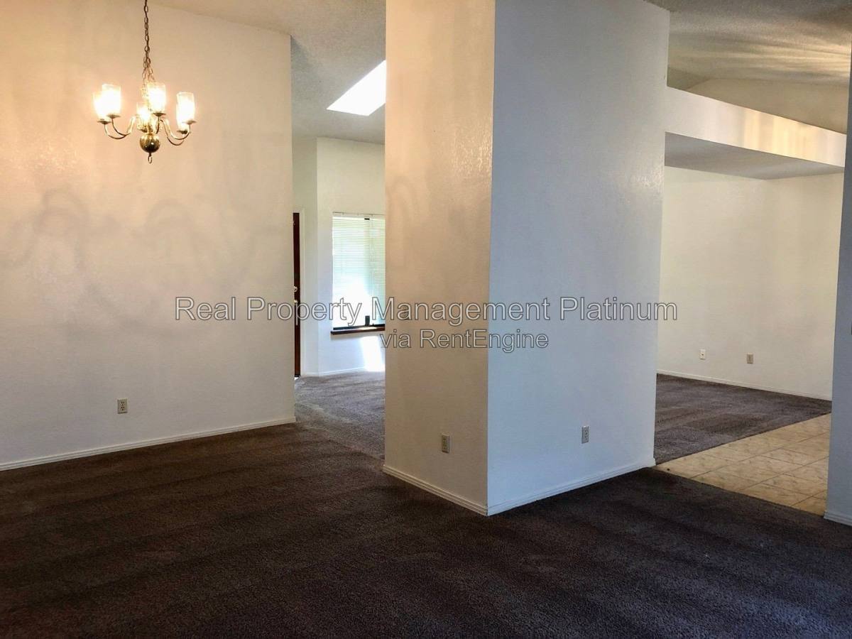 6425 N Arthur Ave, Fresno, CA 93711 - House for Rent - Image 15