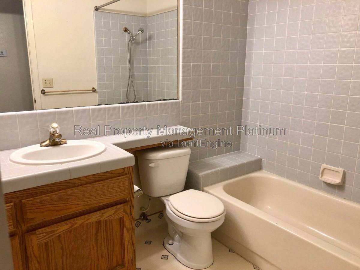 6425 N Arthur Ave, Fresno, CA 93711 - House for Rent - Image 17