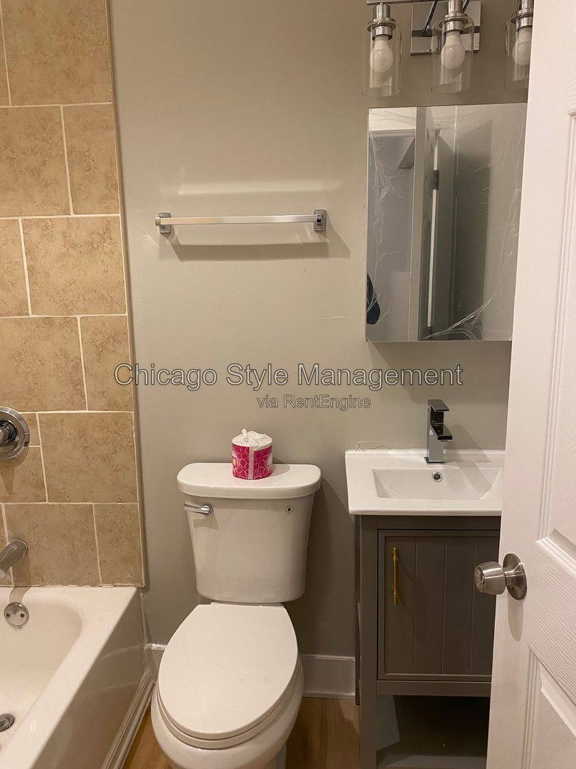 7012 S Dorchester Ave, Chicago, IL 60637 - Apartment for Rent - Image 15