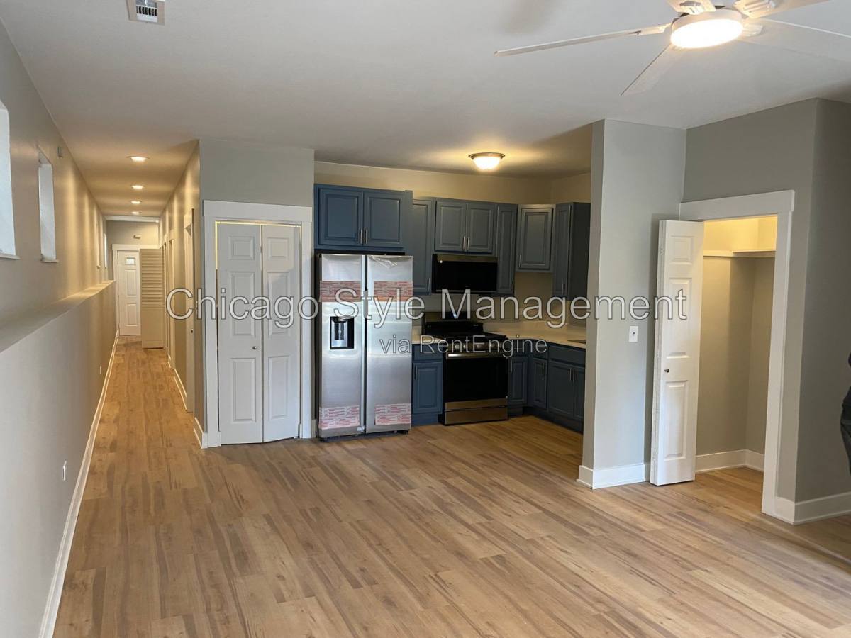 7012 S Dorchester Ave, Chicago, IL 60637 - Apartment for Rent - Image 2