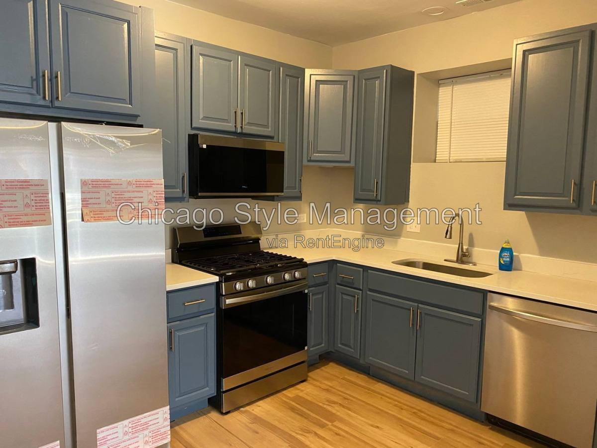 7012 S Dorchester Ave, Chicago, IL 60637 - Apartment for Rent - Image 3
