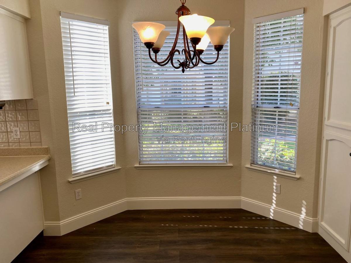 8153 N Cedar Ave #114, Fresno, CA 93720 - Condo for Rent - Image 6
