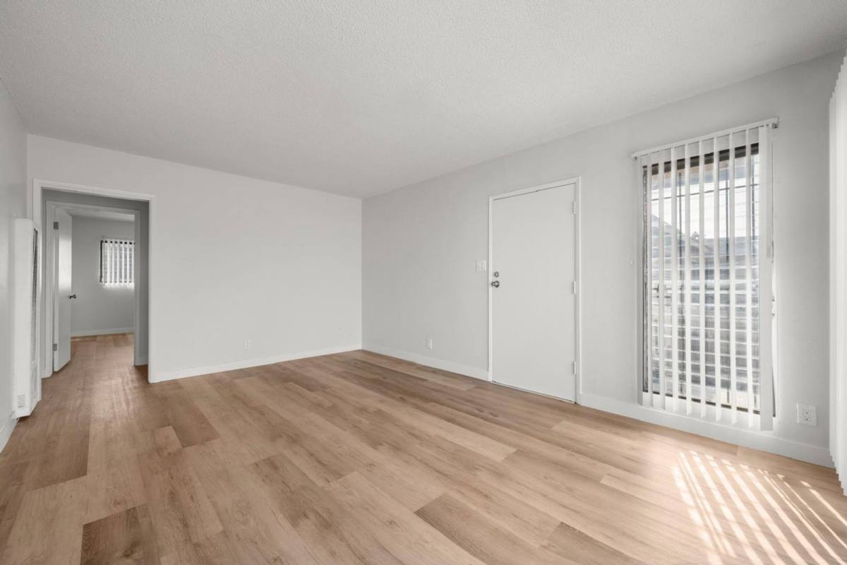642 W 74th St #4A, Los Angeles, CA 90044 - Apartment for Rent - Image 5