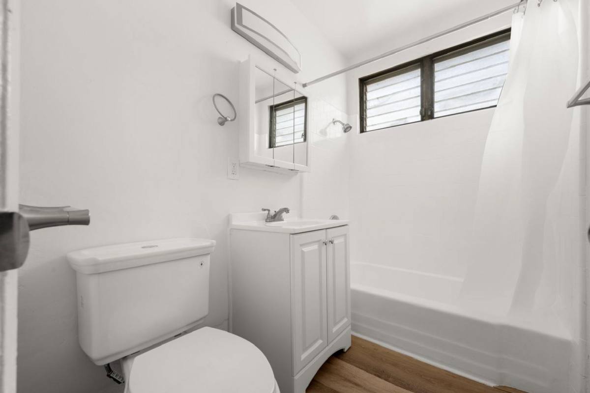 642 W 74th St #4A, Los Angeles, CA 90044 - Apartment for Rent - Image 13