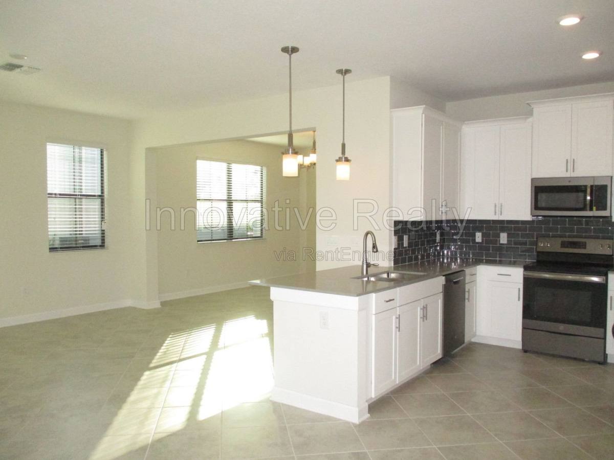 11091 Whistling Pine Way, Orlando, FL 32832 - Townhouse for Rent - Image 9