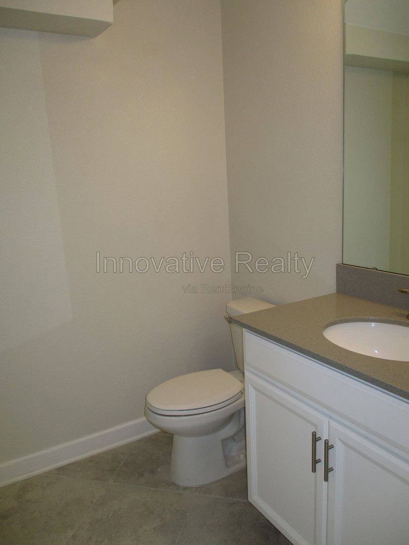 11091 Whistling Pine Way, Orlando, FL 32832 - Townhouse for Rent - Image 13