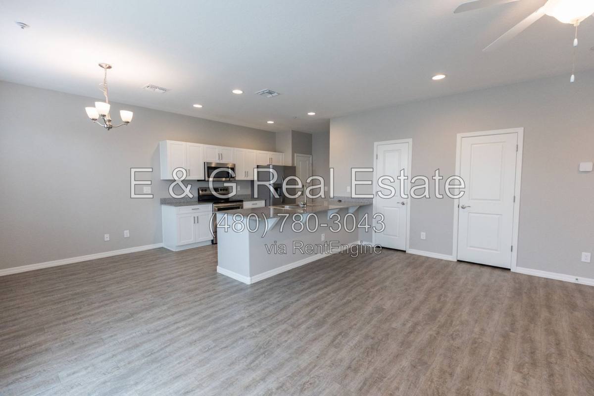 2950 N 38th St #8, Phoenix, AZ 85018 - Apartment for Rent - Image 4