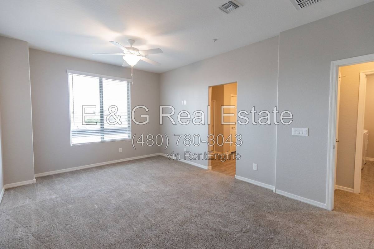 2950 N 38th St #8, Phoenix, AZ 85018 - Apartment for Rent - Image 11