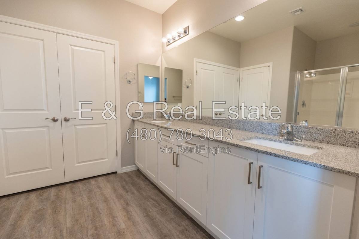 2950 N 38th St #8, Phoenix, AZ 85018 - Apartment for Rent - Image 12