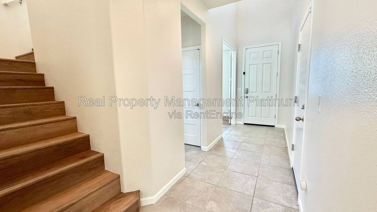 3580 Infusion Way, Clovis, CA 93619 - House for Rent - Image 18