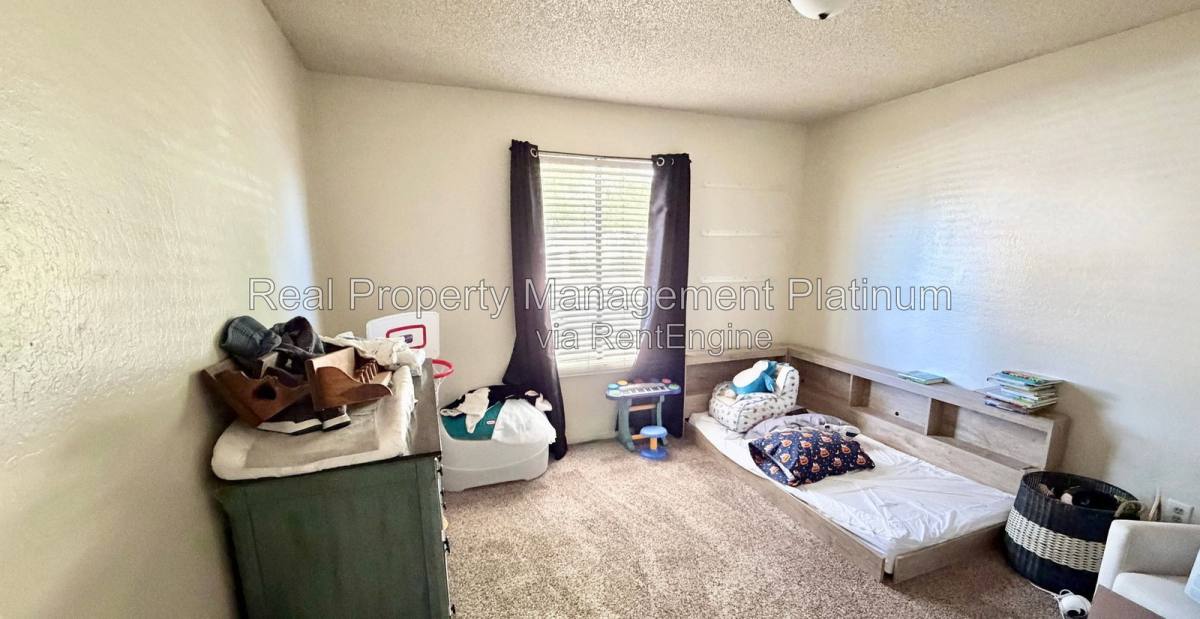 1654 Wrenwood Ave, Clovis, CA 93611 - House for Rent - Image 9