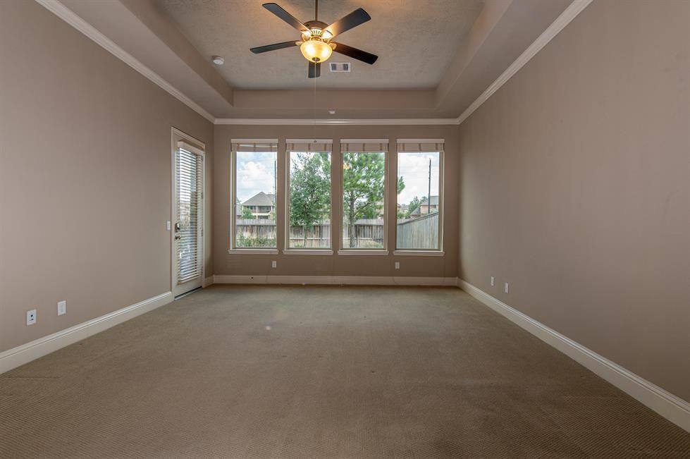 98 N Braided Branch Dr, Tomball, TX 77375 - House for Rent - Image 12